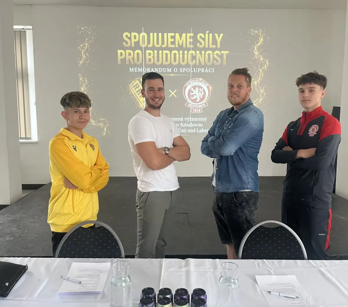 Český Lev si plácl s ligovým Rapidem. Partnerství pomůže hlavně mladým hráčům