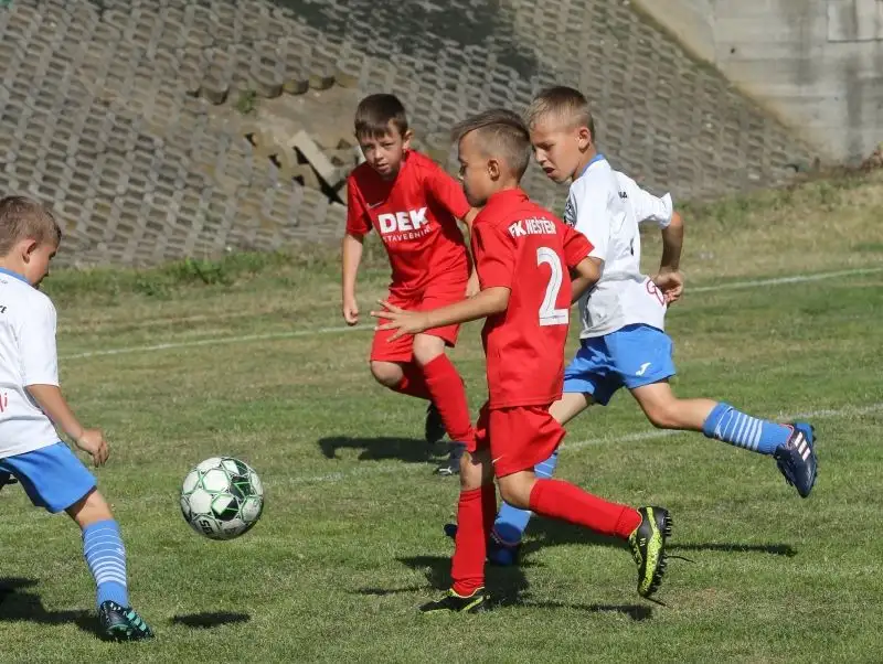 Mladší přípravka si před velkým okresním turnajem s chutí zastřílela