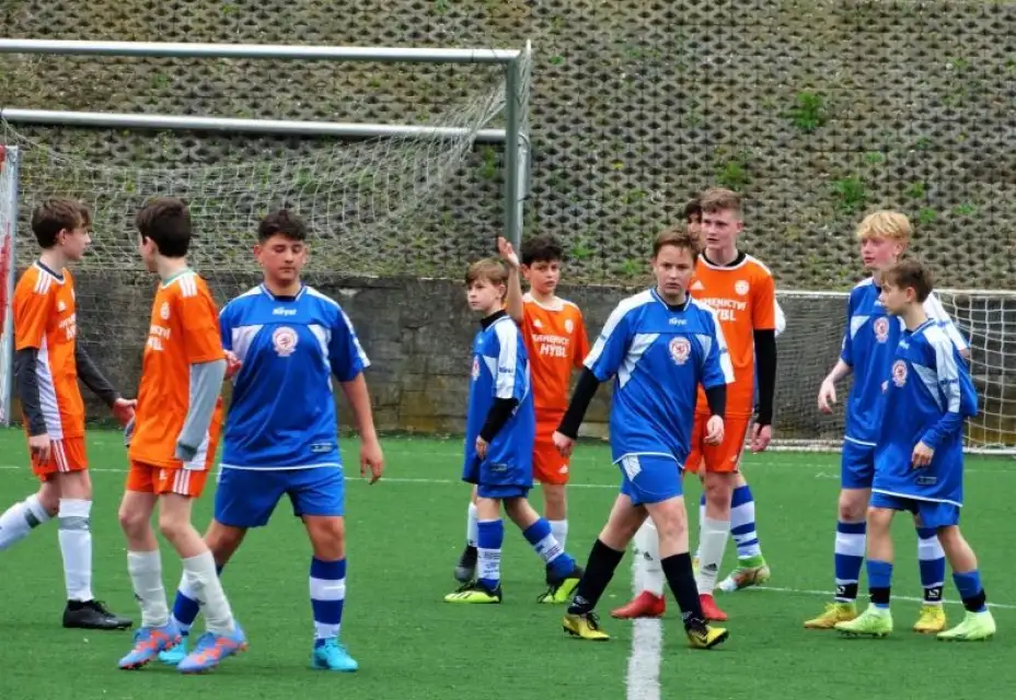 Béčko starších žáků porazilo Svádov a stále jasně vede