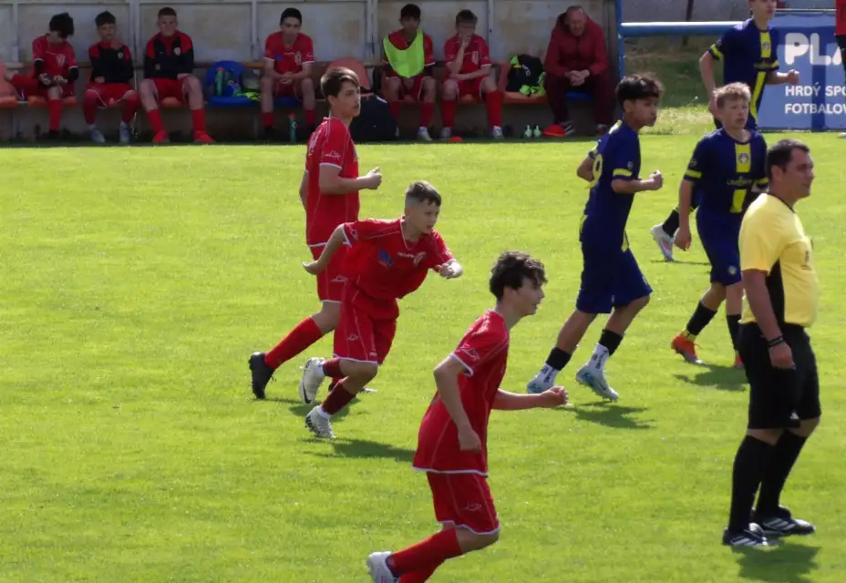 Patnáctka skončí v kraji třetí, v Lovosicích jasně vyhrála