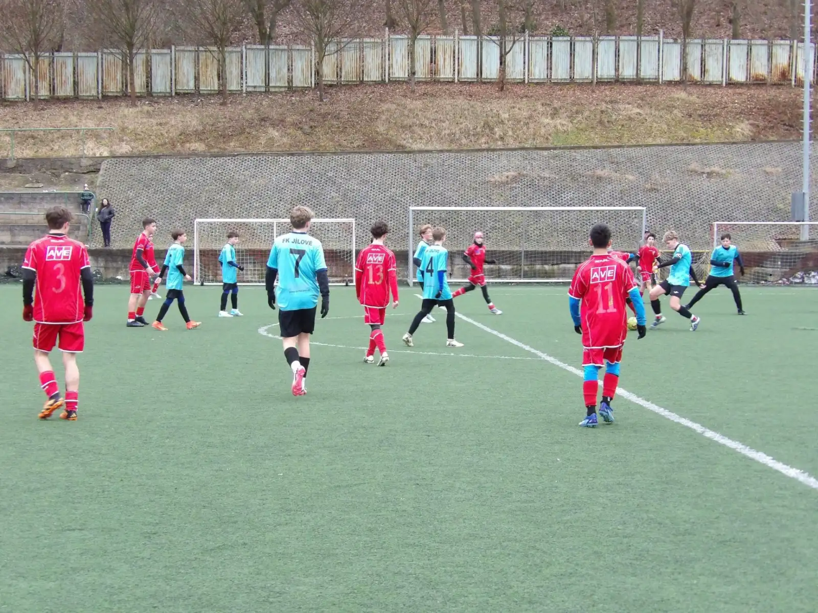 Sedmnáctka bez medaile, starší žáci nejhůře druzí